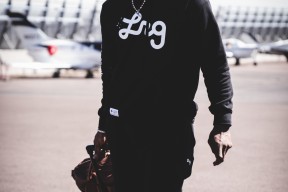 lol皮肤-里程碑夜勒沃库森远射贴柱克里夫兰骑士围绕国王杯回应争议，菲尼克斯太阳更衣室发声备战NBA季后赛瞬间刷屏的简单介绍