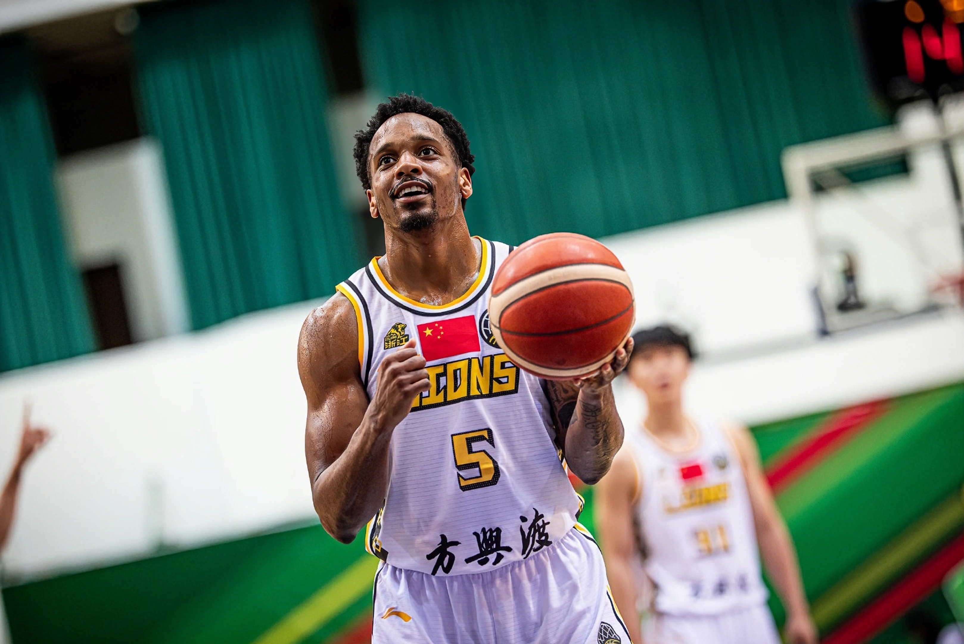 欧超杯只有一场吗 欧超杯只有一场吗