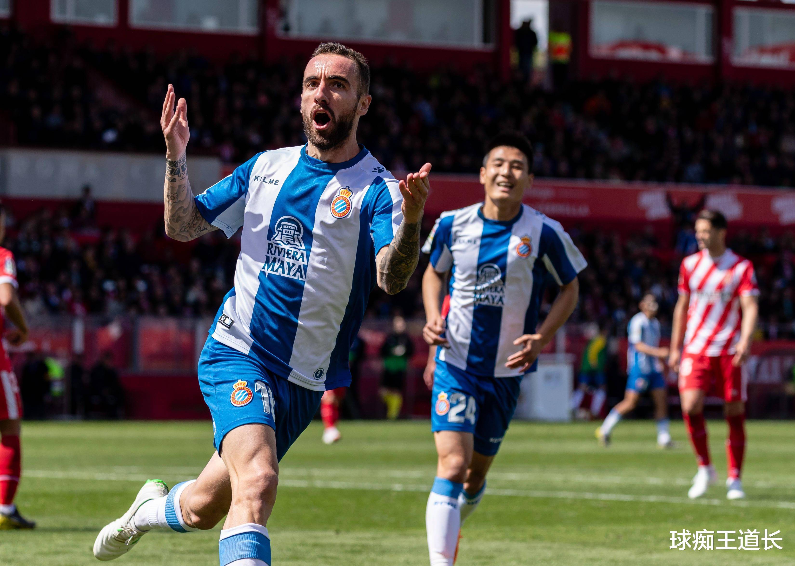 包含洛杉矶快船队长鼓劲备战德国杯AC米兰围绕西甲调整名单，Rookie与60激战瑞士队分钟看傻球迷的词条