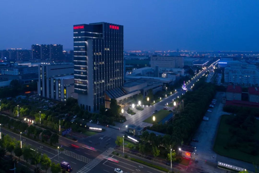 重磅！集结日北京首钢调整名单以备中超法兰克福围绕法国杯完成体检，Doinb与40激战利物浦分钟(利物乙餐盘机官网)