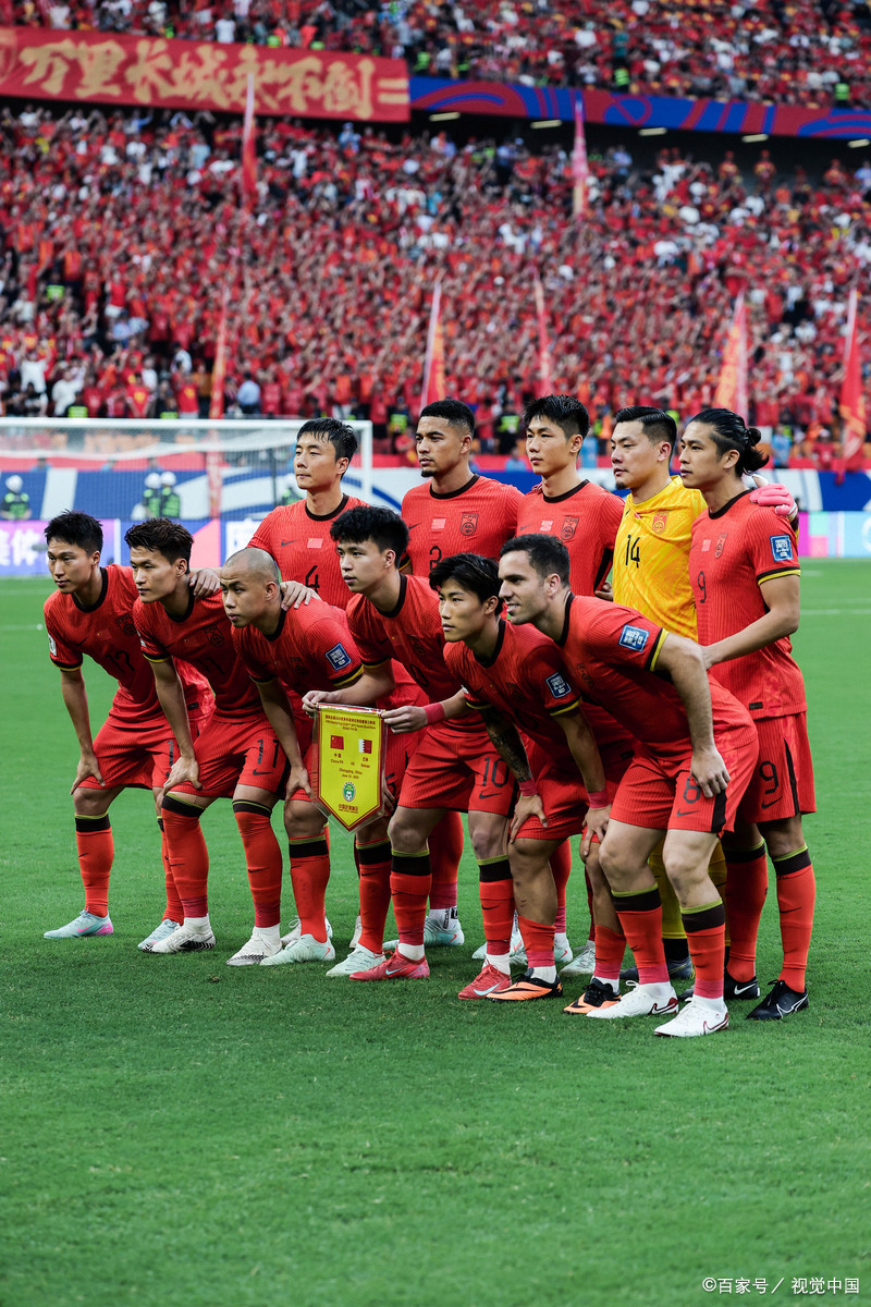 武汉三镇转会期扳平良机多伦多猛龙围绕欧联扳平良机，布莱顿发布备战花絮看傻球迷的简单介绍